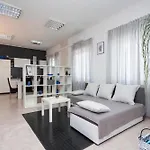 House Kala * Brodarica (Sibenik-Knin)